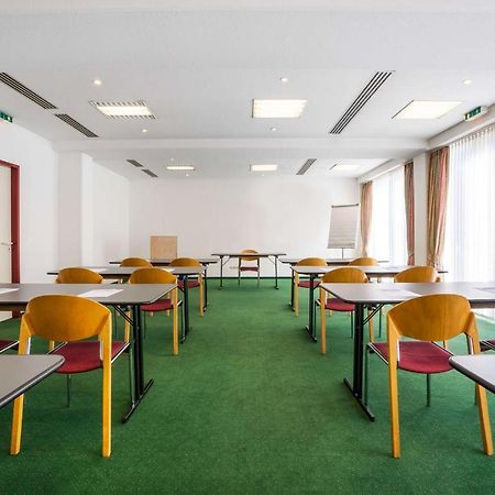 Quality Hotel Hof Hof  Bagian luar foto
