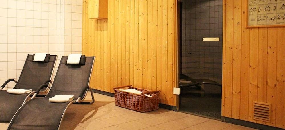 Quality Hotel Hof Hof  Bagian luar foto