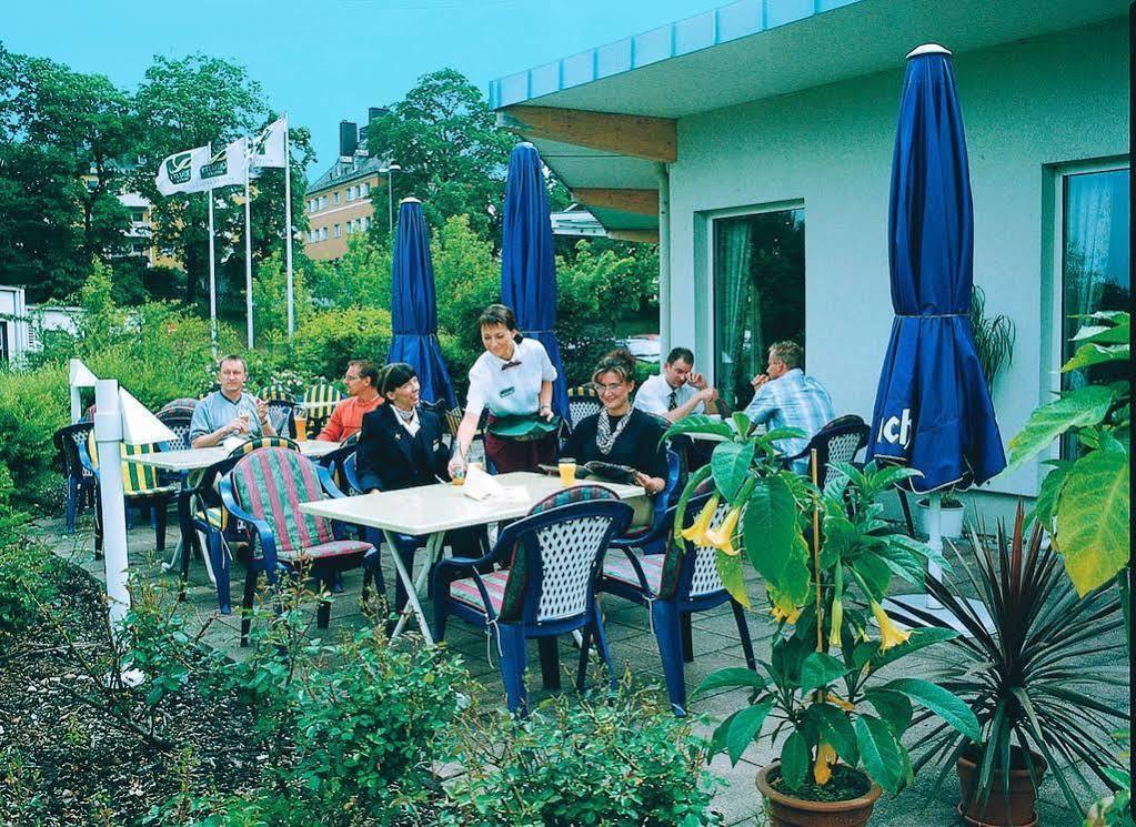 Quality Hotel Hof Hof  Bagian luar foto