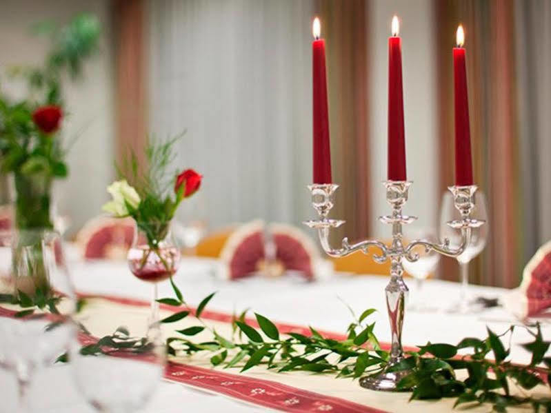 Quality Hotel Hof Hof  Bagian luar foto