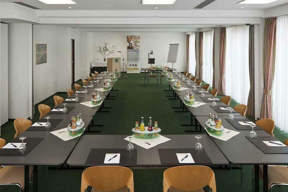Quality Hotel Hof Hof  Bagian luar foto